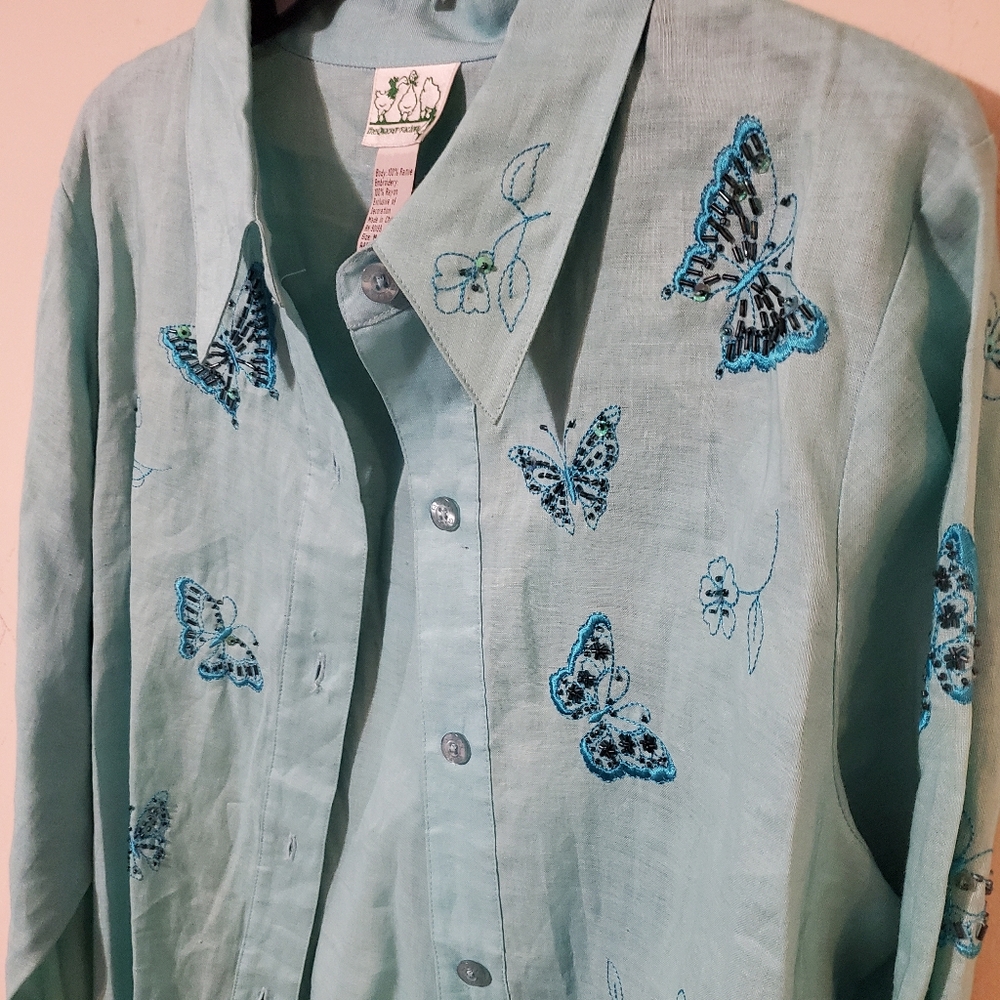 Quacker Factory Blue Embroidered Butterfly Button-Up Shirt Medium
